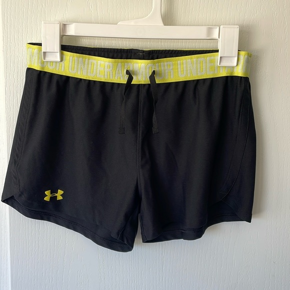 Under Armour Shorts - Picture 1 of 3
